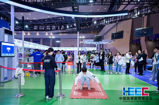 800米过没过就看AI了！人脸识别自助式体测亮相高博会(图4)