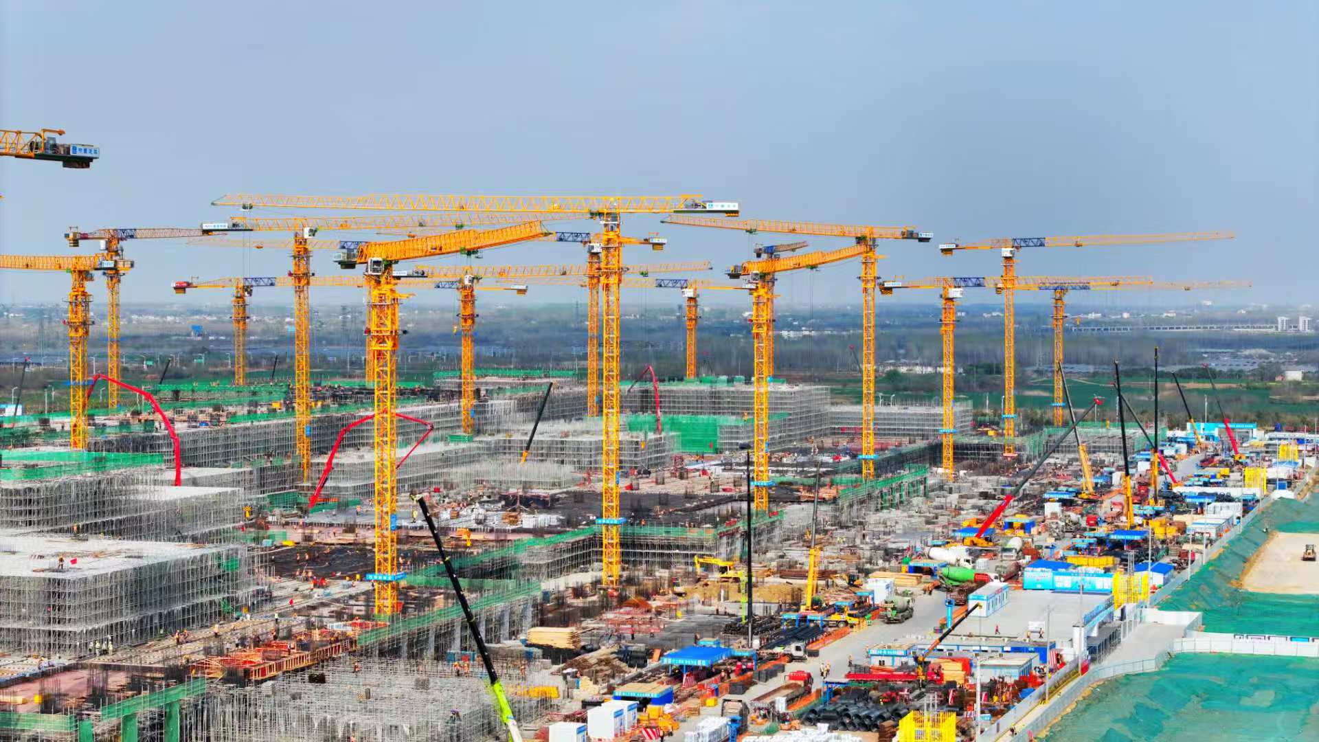 牢记嘱托感恩奋进——安徽往前赶丨合肥新型显示产业高地加速崛起(图1)