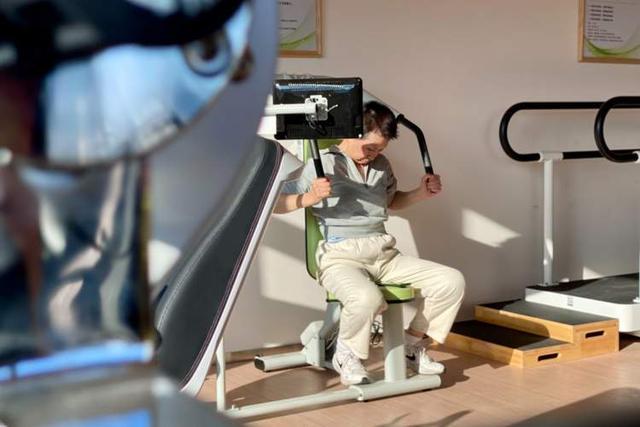 九旬爷爷拄拐也要参与田林街道“十五分钟健康生活圈”有多硬核？(图2)