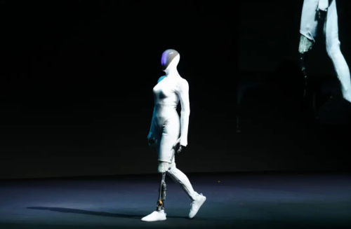 熬过水逆的理想汽车又要“自讨苦吃”了(图13)