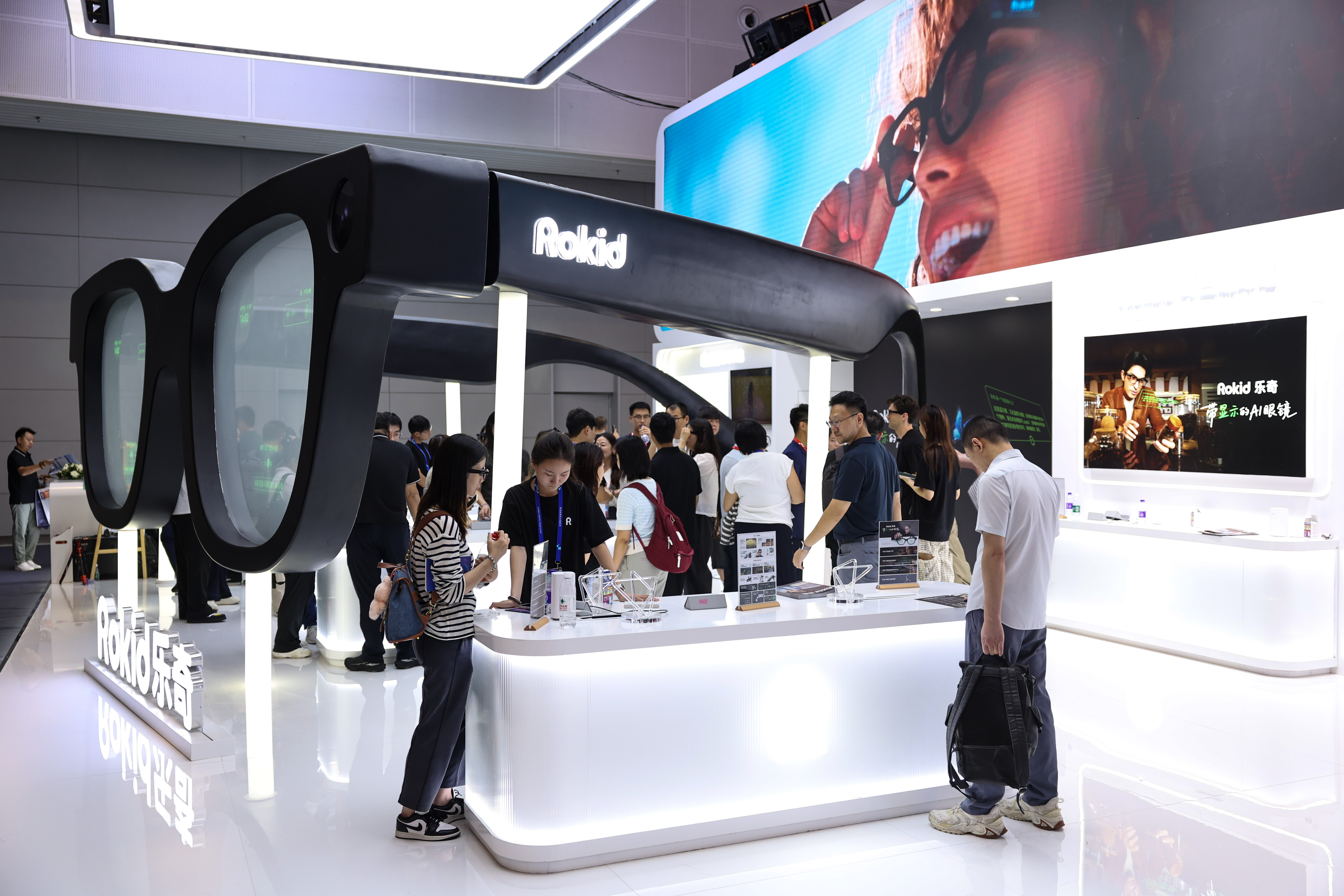 现在是入手智能眼镜的好时候吗?(图4)