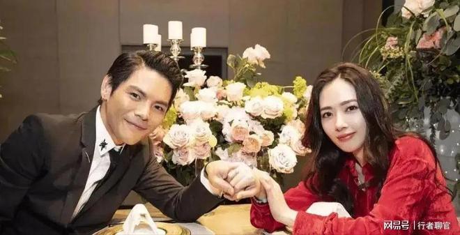 郭碧婷手撕谣言：婆婆给钱向佐带娃有时异地但豪门日子藏不住了(图12)